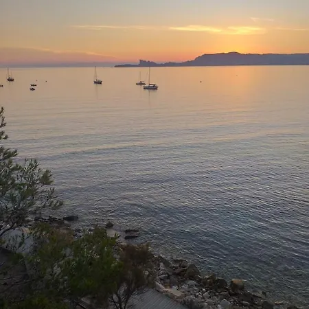 Studio Mag'aline * Saint-Cyr-sur-Mer